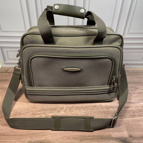 Moda Other - MODA Carry-On Travel Briefcase Bag Olive Green Laptop Messenger Shoulder Strap